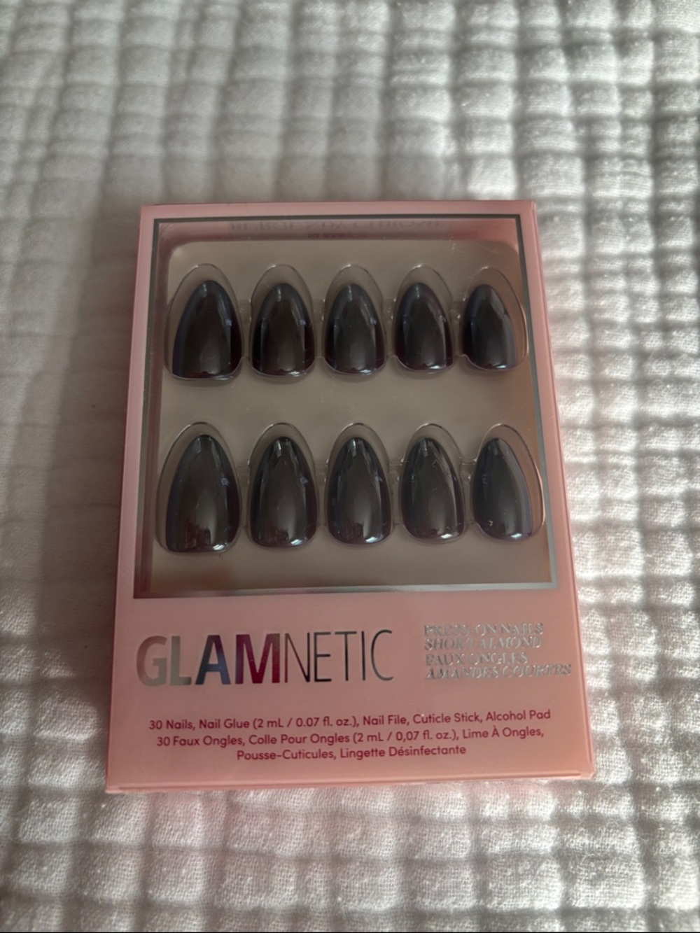 GLAMNETIC Press-On Nails – Burgundy Chrome Almond Set